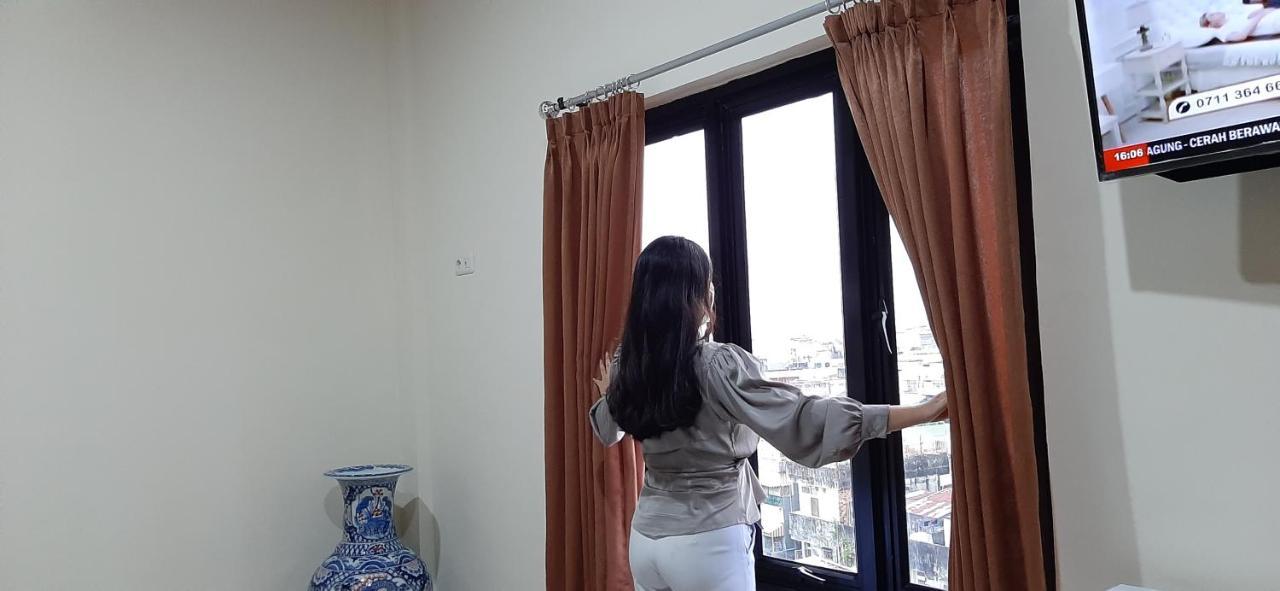 Hotel Sriwijaya 99 Palembang Exterior photo